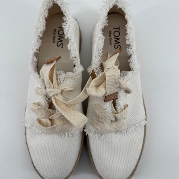 TOMS NWOT Boho Chic Carolina Lace-up White Fabric Hipster Preppy Espadrille S10 - Picture 2 of 7